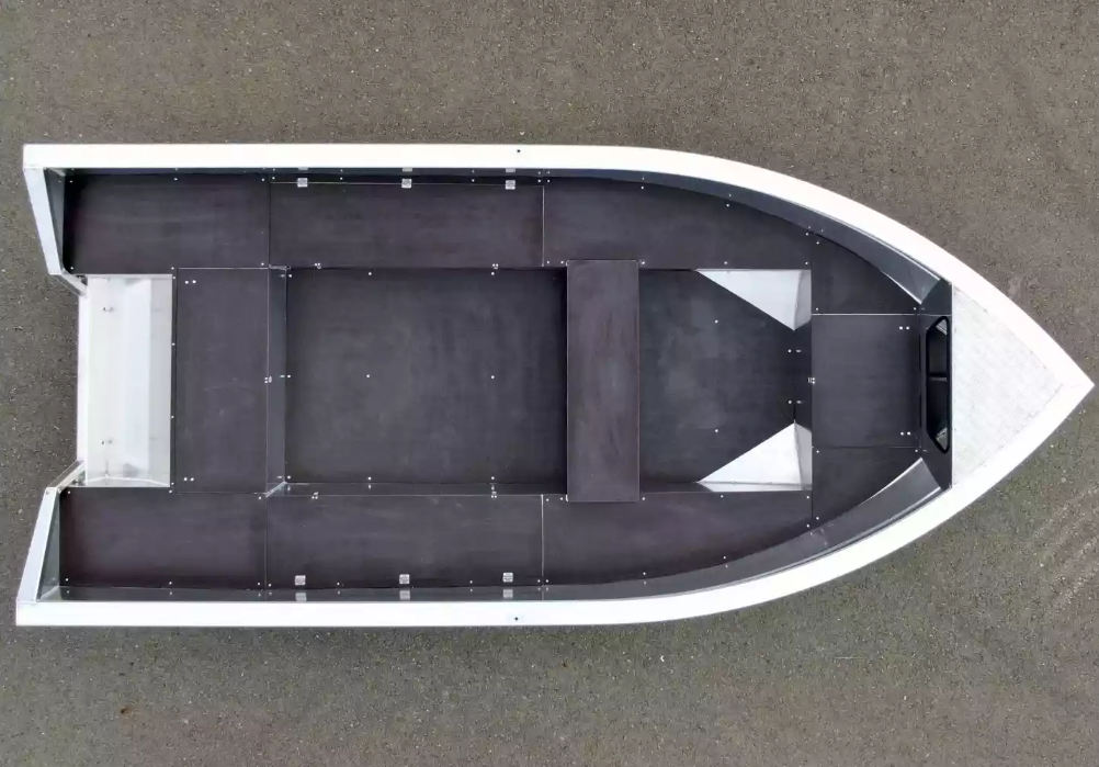 Алюминиевая лодка  Неман-420 в Ельце