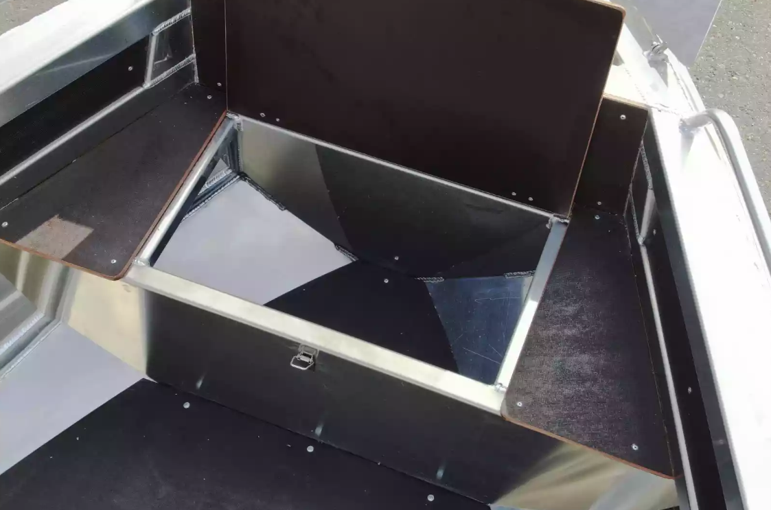 Алюминиевая лодка  Неман-480 Р в Ельце