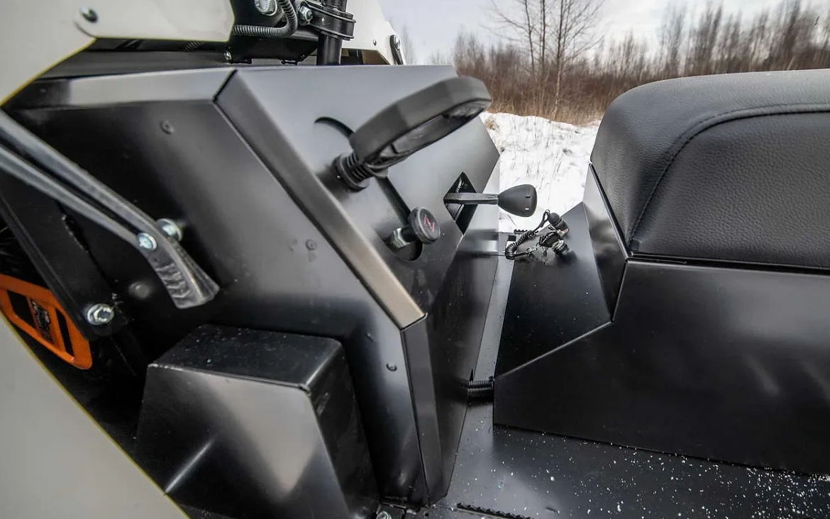 Снегоход БТС "АРКТИК 4Т" 18.5 л.с. э/зап, реверс, тормоз в Ельце