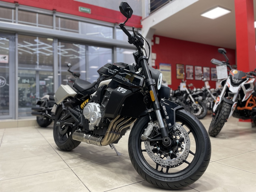 Мотоцикл Benda LFS 700 в Ельце