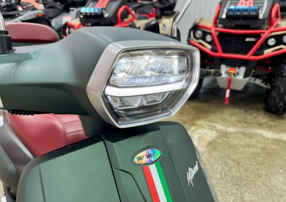 Скутер PROMAX Miami 240 (49) в Ельце