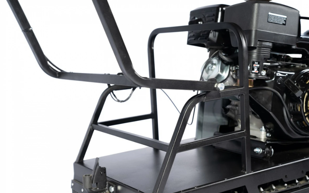 Мотобуксировщик БУРЛАК-M2 LFS 15 л.с. с эл/зап (передний привод, склизы) в Ельце