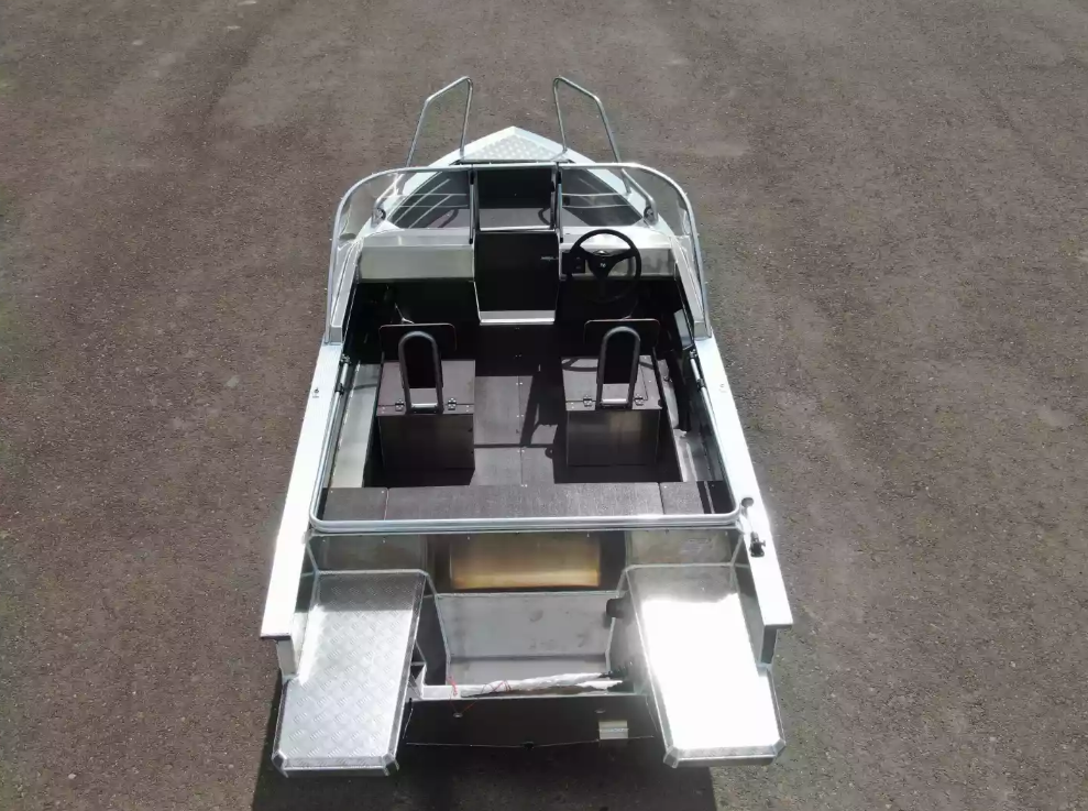 Алюминиевая лодка  Неман-400 DCM NEW в Ельце