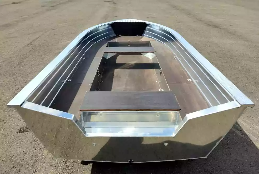 Алюминиевая лодка Неман-400 в Ельце