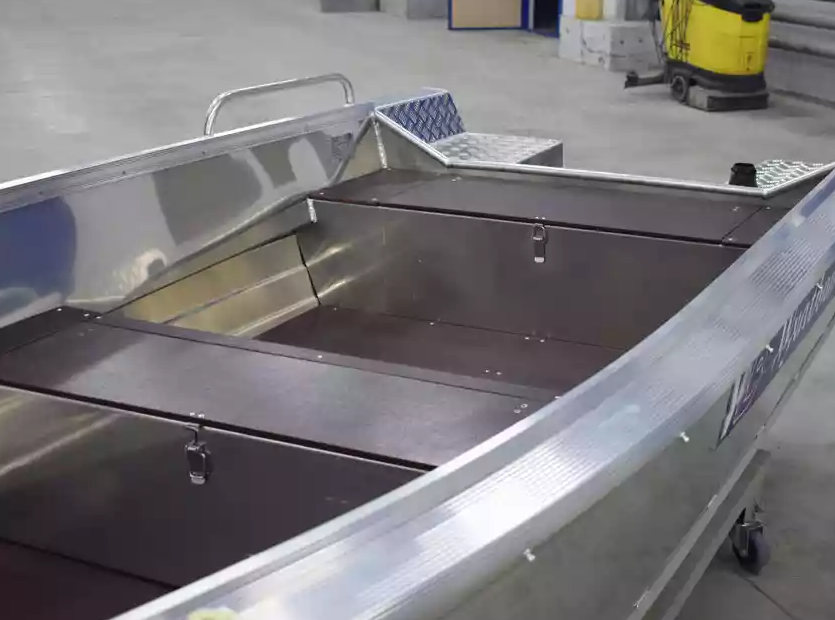 Алюминиевая лодка  Wyatboat-430 Р в Ельце