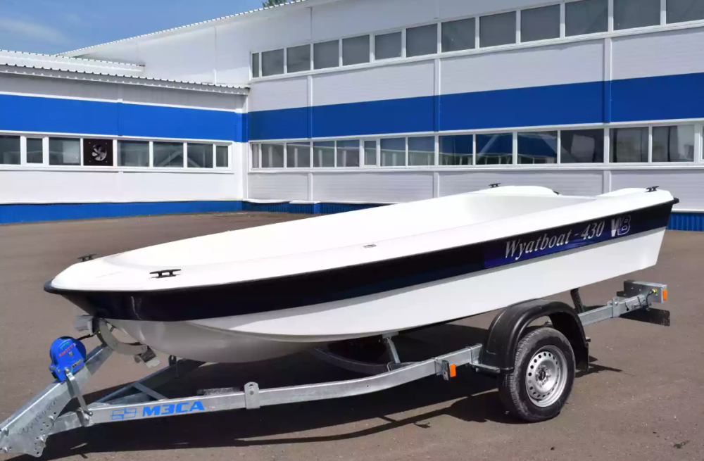 Стеклопластиковая лодка Wyatboat 430 тримаран в Ельце