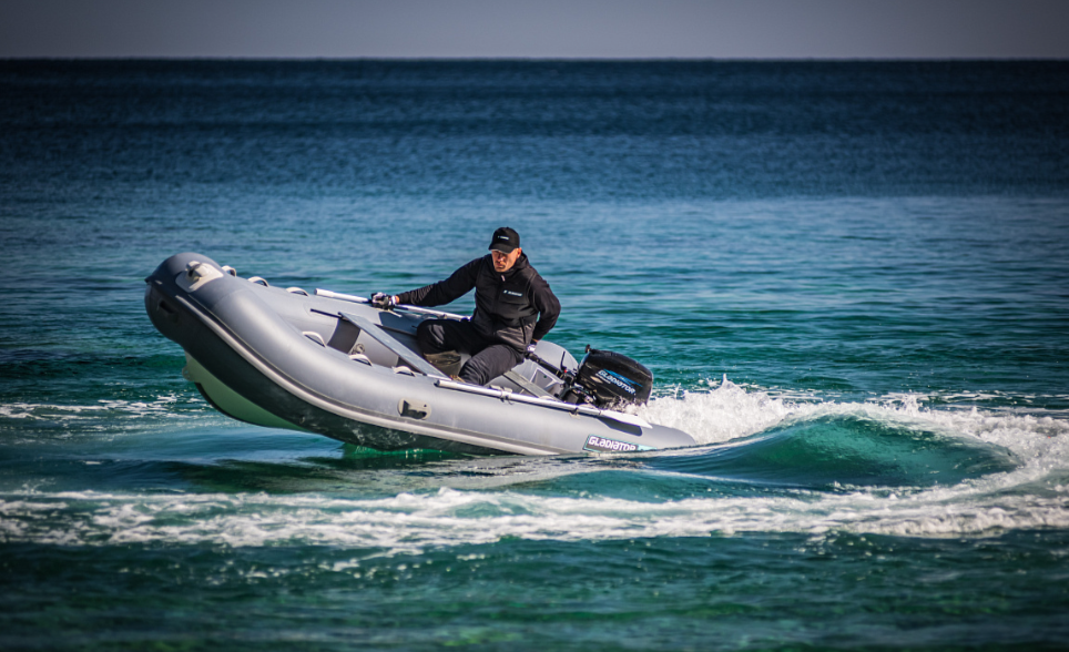 Лодка GLADIATOR RIB380AL в Ельце