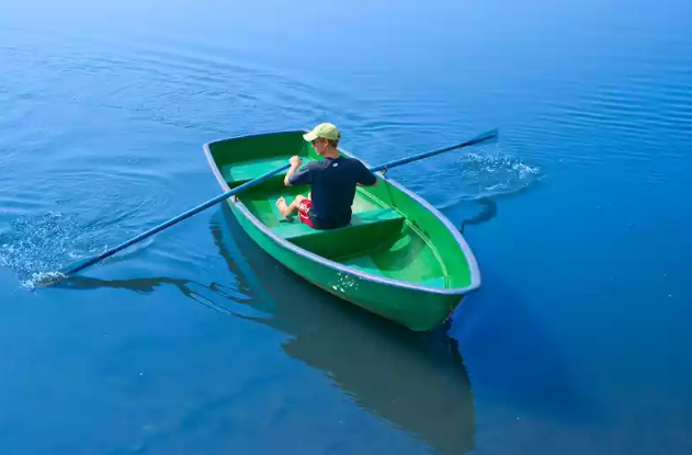 Стеклопластиковая Лодка Голавль в Ельце