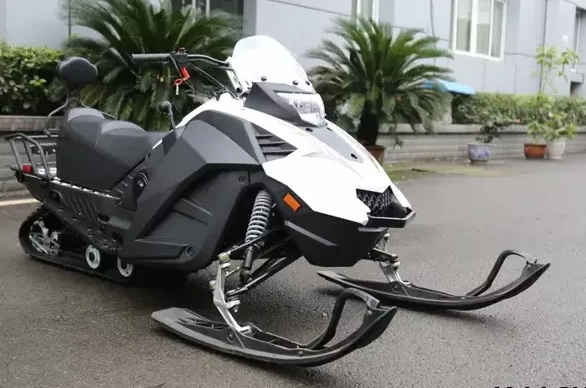 Снегоход ULAR 220 в Ельце