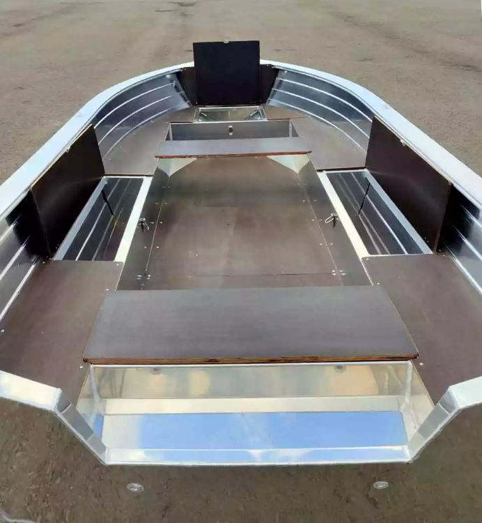 Алюминиевая лодка Неман-400 в Ельце