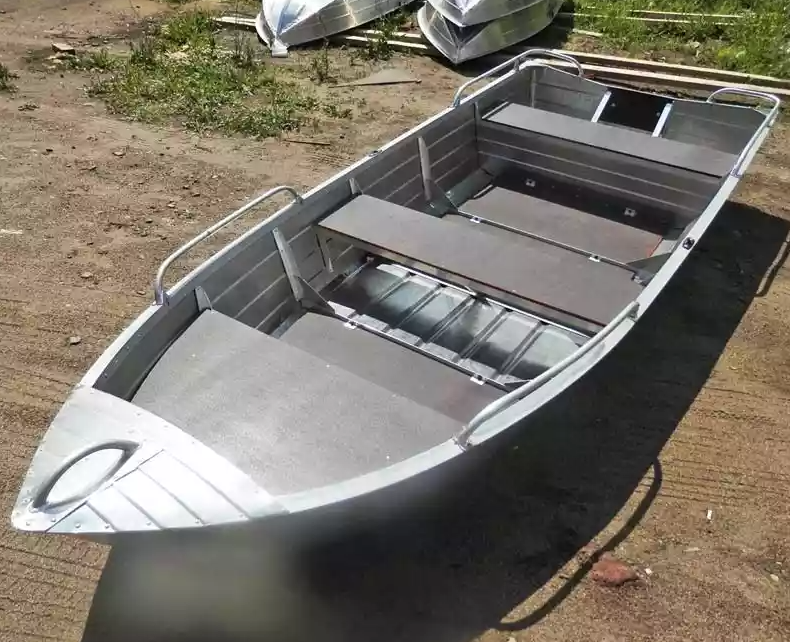 Алюминиевая лодка Вятка-Профи 37 в Ельце