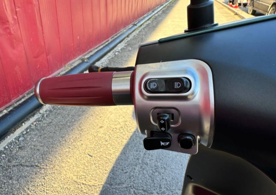 Скутер PROMAX Miami 240 (49) в Ельце