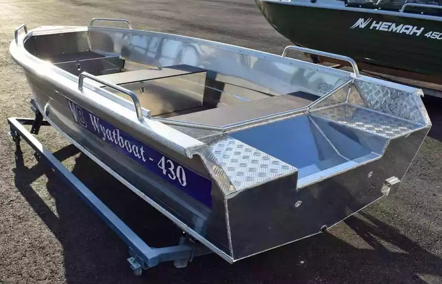 Алюминиевая лодка  Wyatboat-430 Р в Ельце