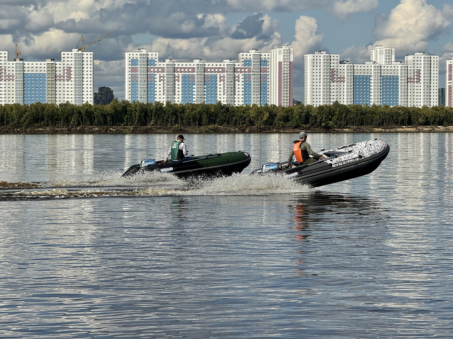 Лодка MISHIMO BIG FLOOR 440 в Ельце