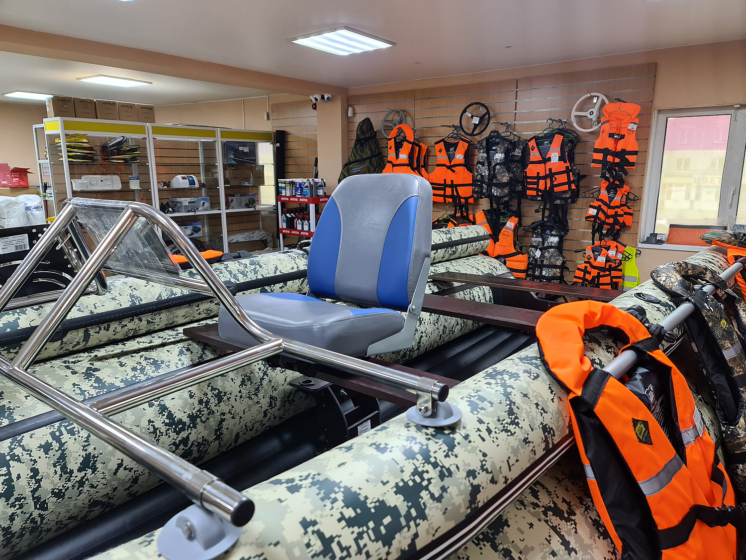 КРЕСЛО МЯГКОЕ РАСКЛАДНОЕ С ПОВОРОТНЫМ МЕХАНИЗМОМ ДЛЯ ЛОДОК в Ельце