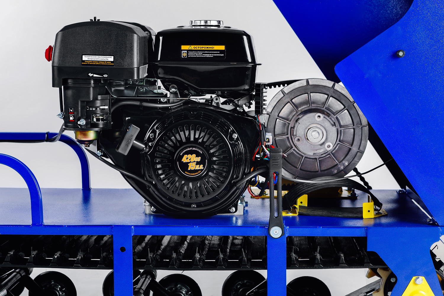 Мотобуксировщик SNOW DOG 17 с эл. запуском (DINKING) в Ельце