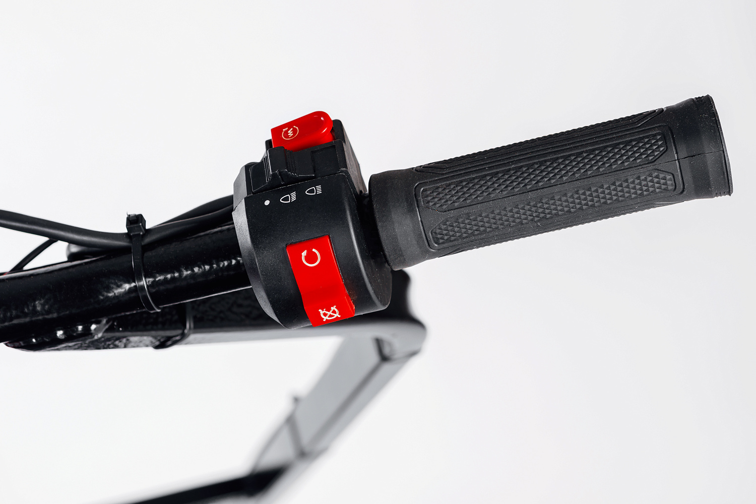 МОТОБУКСИРОВЩИК IKUDZO LONG 2.0 1700/500 EKR19 в Ельце