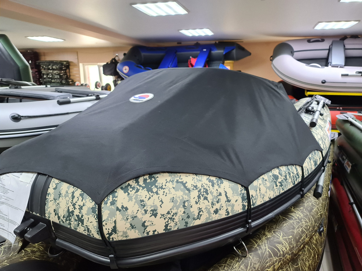 КОМПЛЕКТ НОСОВОГО ТЕНТА К ЛОДКЕ SMARINE AIR MAX 330 ЧЕРНЫЙ в Ельце